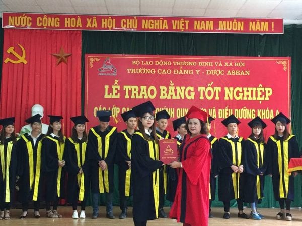 Mua Bằng Cao Đẳng Y Giá Rẻ, Lấy Ngay Trên Toàn Quốc