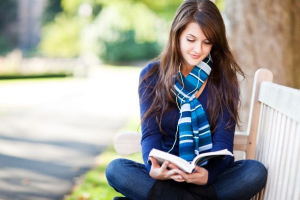 Bằng Cao đẳng nghề là gì? Lý do nên học Cao đẳng nghề