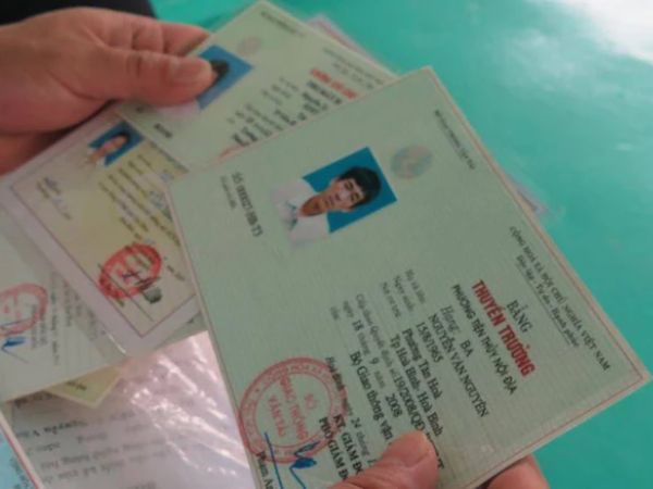 Làm Bằng Thuyền Trưởng Bao CSGT Đường Thủy Kiểm Tra