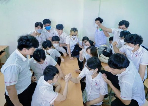 Có nên thi lại đại học vào năm sau không?