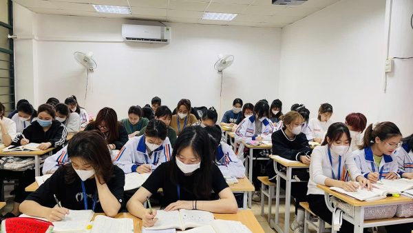 Bằng Đại Học Liên Thông Có Khác Bằng Đại Học Chính Quy