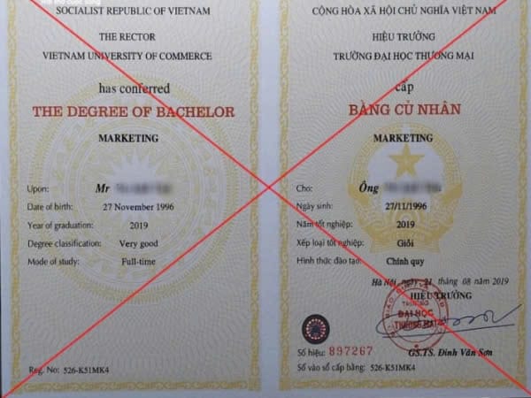 Phôi Bằng Đại Học