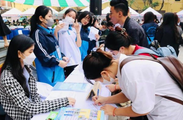 Cơ hội việc làm khi có bằng cấp 3 tại Ninh Bình